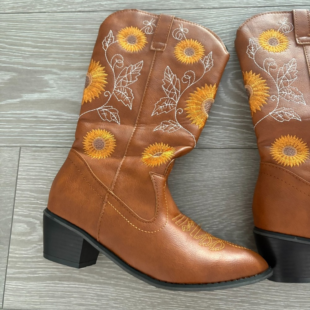 NEW Womens Brown Sunflower Embroidery Faux Leather Cowgirl Western Boots Size 37 - Picture 2 of 16